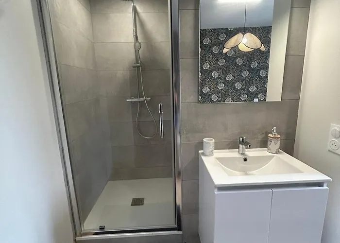 Le Belvedere - 9 Min Sanctuaires - 3 - 2 Salles De Bain - Terrasse & Vue Panoramique * Lurdy